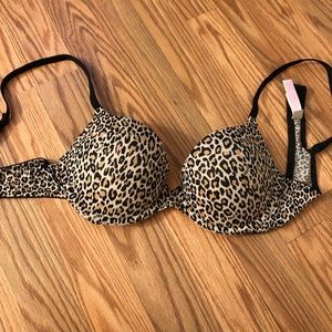 VS PINK push-up bras